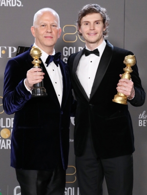 Golden-Globes-2023-Press-Room-149.jpg