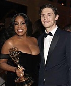 15-01-After-Party-Emmy-Awards-Netflix-03.jpg